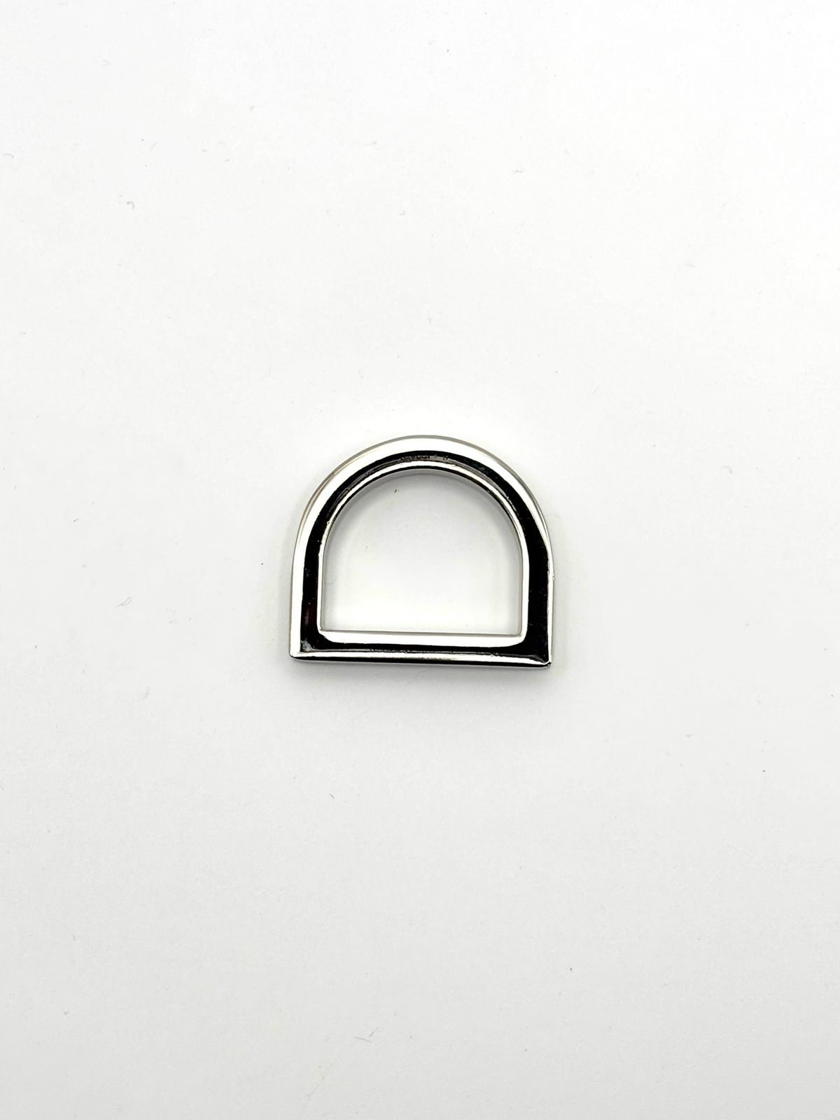 Anello D in zama 2cm