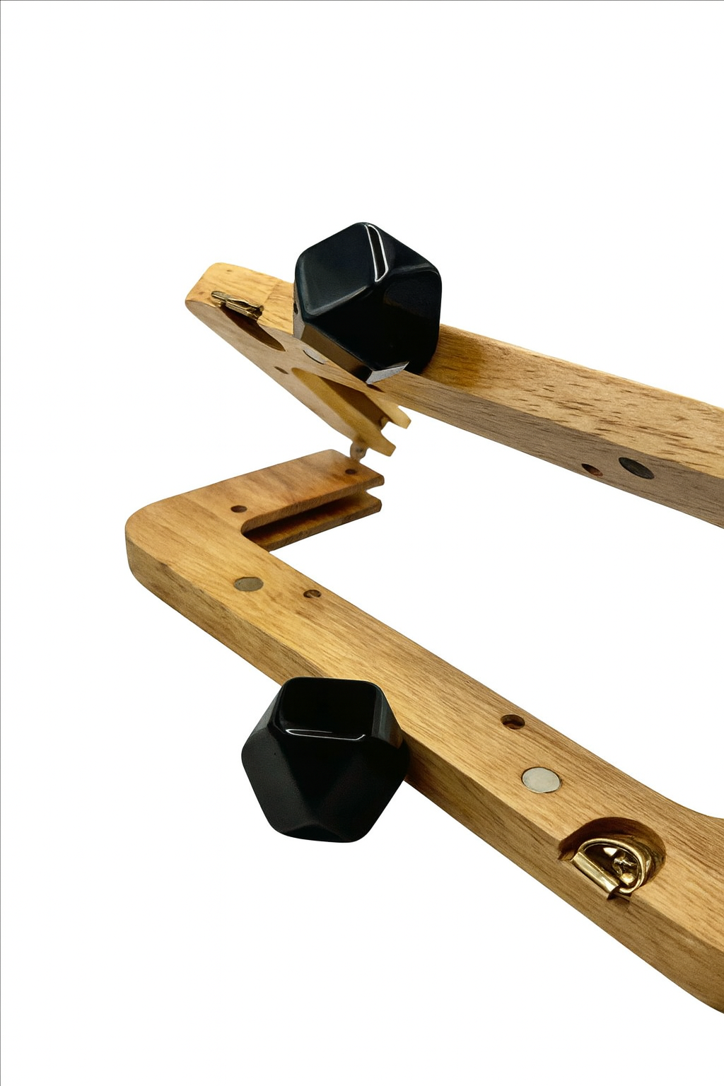 Cerniera in legno